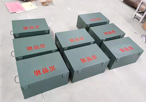 那曲炸药箱和雷管箱一般是怎么存放的？